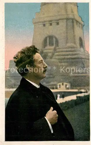 AK / Ansichtskarte Leipzig Voelkerschlachtdenkmal mit Portrait Clemens Thieme Leipzig