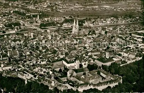 AK / Ansichtskarte Regensburg Fliegeraufnahme Regensburg