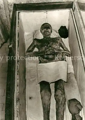 AK / Ansichtskarte Neustadt_Dosse Kyritz Kampehl nicht verwester Leichnam des 1703 verstorbenen Ritters von Kahlbutz Neustadt_Dosse