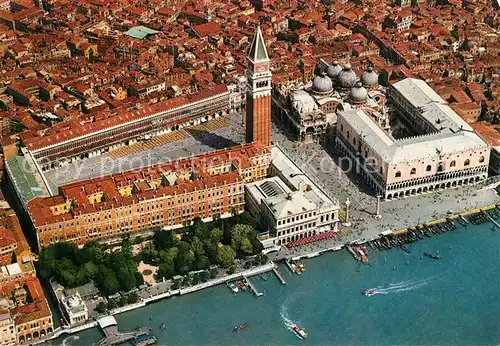 AK / Ansichtskarte Venezia_Venedig Fliegeraufnahme Markusplatz Venezia Venedig