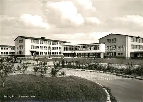 AK / Ansichtskarte Britz_Berlin Einsteinschule Britz Berlin