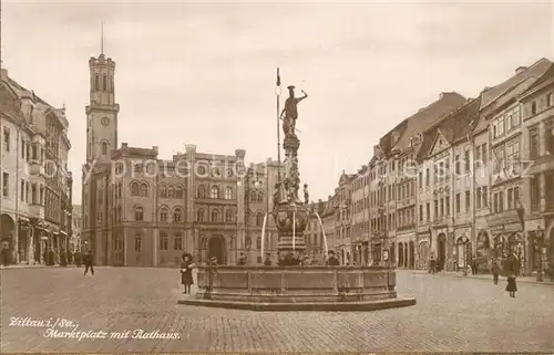 AK / Ansichtskarte Zittau Marktplatz Brunnen Rathaus Zittau