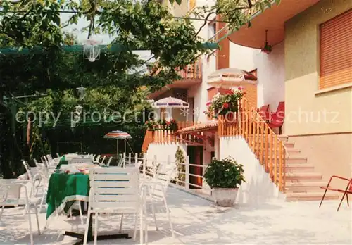 AK / Ansichtskarte Lignano_Sabbiadoro Pensione La Perla Lignano Sabbiadoro