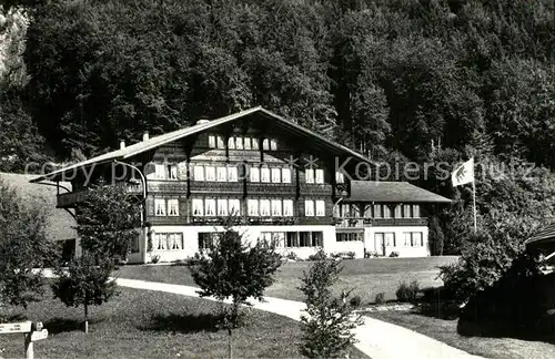 AK / Ansichtskarte Hondrich Kantonale Bergbauernschule Hondrich