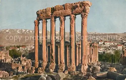 AK / Ansichtskarte Baalbek Les six colonnes du grand temple en bas le Temple de Bacchus Baalbek
