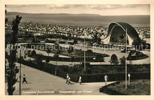 AK / Ansichtskarte Swinemuende Konzertplatz Strand Swinemuende