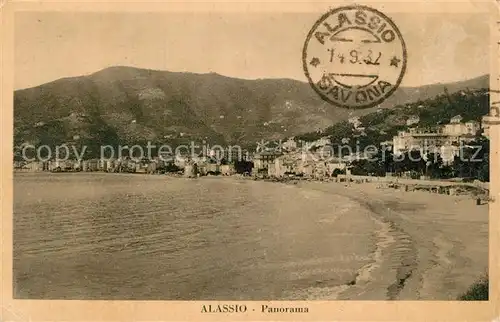 AK / Ansichtskarte Alassio Panorama Strand Alassio