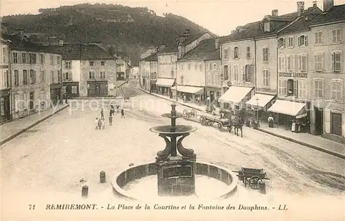 Remiremont_Vosges Place de la Courtine et la Fontaine des Dauphins Remiremont Vosges