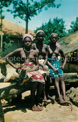 Bissagos_Archipel Raparigas fulas Inselbewohnerinnen 