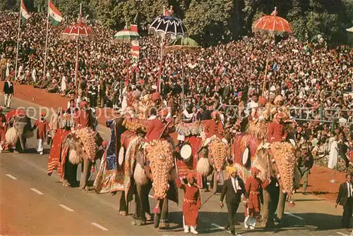 AK / Ansichtskarte New_Delhi Republic Day Parade New_Delhi