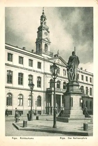 Riga_Lettland Rathausplatz Denkmal Riga_Lettland