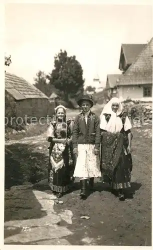 Trachten_Ungarn Volkstracht Koeroesfo 