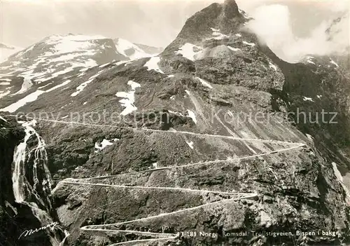 Romsdal Trolistigveien Bispen i bakgr Gebirgspanorama Passstrasse Romsdal