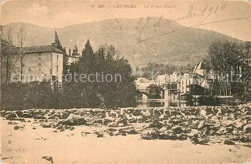 Lourdes_Hautes_Pyrenees Pont Vieux Lourdes_Hautes_Pyrenees