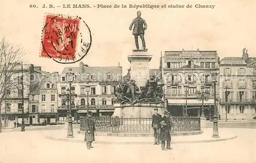 AK / Ansichtskarte Le_Mans_Sarthe Place de la Republique Statue de Chanzy Le_Mans_Sarthe