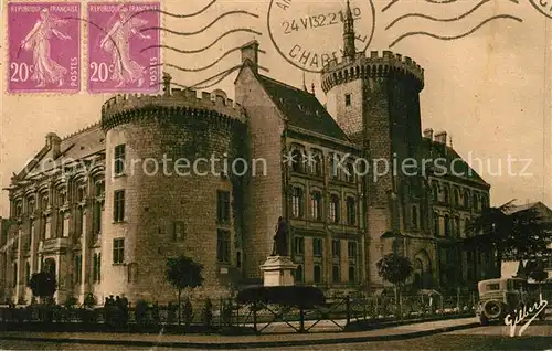 AK / Ansichtskarte Angouleme Hotel de Ville Nouveau Square Angouleme