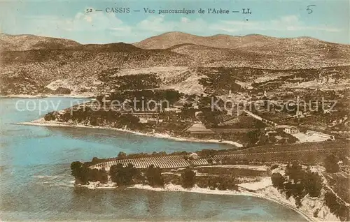 AK / Ansichtskarte Cassis Vue panoramique de l Arene vue aerienne Cassis