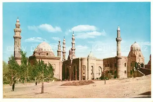 AK / Ansichtskarte Cairo_Egypt Sultan Hassan Rifaieh Mahmondieh Mosques Cairo Egypt