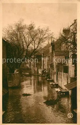 AK / Ansichtskarte Montargis_Loiret Rue sur leau Montargis Loiret