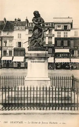 AK / Ansichtskarte Beauvais La Statue de Jeanne Hachette Beauvais