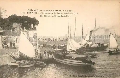 AK / Ansichtskarte Dinard_Ille_et_Vilaine_Bretagne Embarcadere du Bec de la Vallee des bateaux Dinard_Ille
