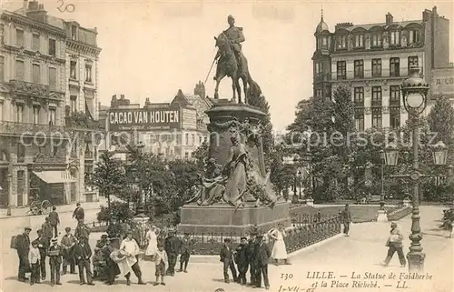 AK / Ansichtskarte Lille_Nord Statue de Faidherbe Place Richebe Lille_Nord