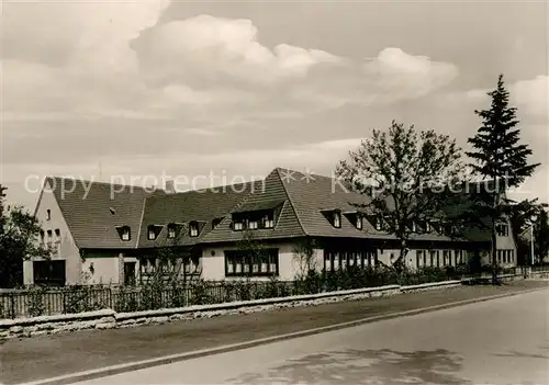 AK / Ansichtskarte Luecklemberg Schule IG Metall Der Heidehof Luecklemberg