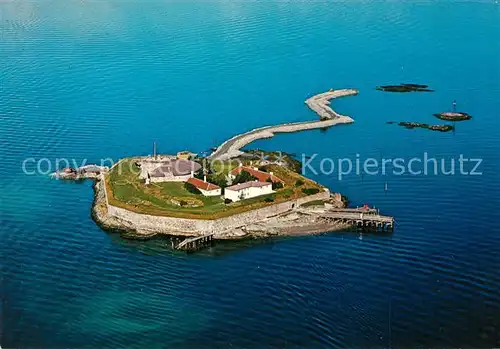 AK / Ansichtskarte Trondheim Fliegeraufnahme Munkholmen Trondheim