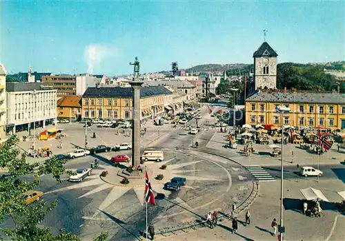 AK / Ansichtskarte Trondheim Marktplatz Statue Olav Tryggvasson Trondheim