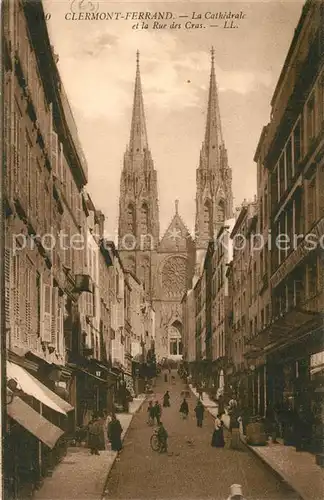 AK / Ansichtskarte Clermont_Ferrand_Puy_de_Dome Cathedrale et la Rue des Cras Clermont_Ferrand
