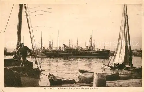 AK / Ansichtskarte Toulon_Var Un coin du port Bateaux Toulon_Var