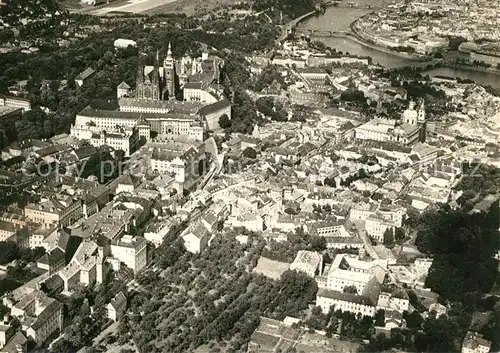 AK / Ansichtskarte Praha_Prahy_Prague Prager Burg Hradcany Fliegeraufnahme Praha_Prahy_Prague