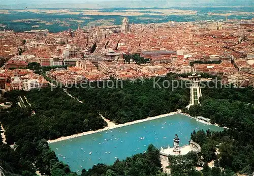 AK / Ansichtskarte Madrid_Spain Estanque del Retiro vista aerea Madrid Spain