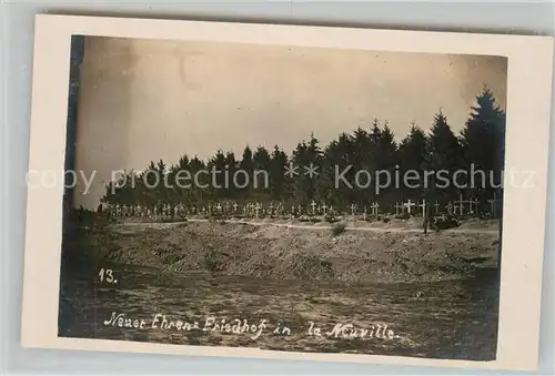 AK / Ansichtskarte Neuville au Bois Ehrenfriedhof Neuville au Bois