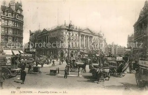 AK / Ansichtskarte London Piccadilly Circus London