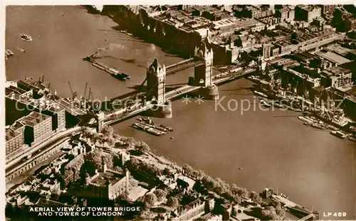 AK / Ansichtskarte London Aerial View of Tower Bridge and Tower of London London