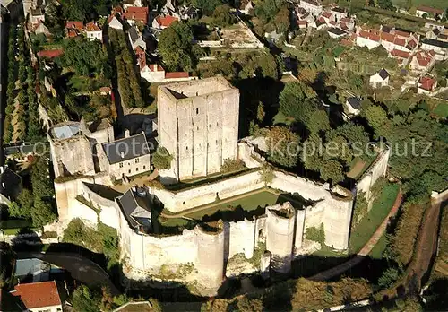 AK / Ansichtskarte Loches_Indre_et_Loire Fliegeraufnahme Loches_Indre_et_Loire