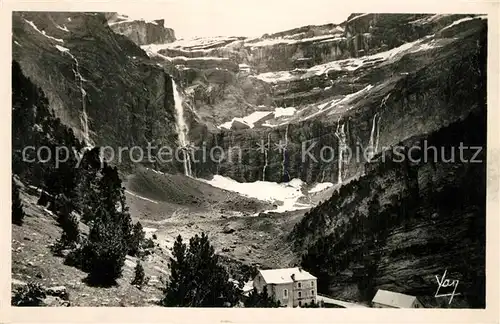 AK / Ansichtskarte Gavarnie_Hautes Pyrenees Le Cirque et l Hotel Gavarnie Hautes Pyrenees