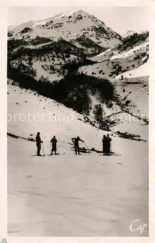 AK / Ansichtskarte Gripp_Hautes_Pyrenees Sports d hiver 