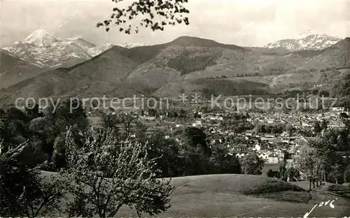 AK / Ansichtskarte Bagneres de Bigorre Vue generale Le Montaigu Pic du Midi Pyrenees Bagneres de Bigorre