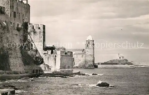 AK / Ansichtskarte Collioure Les Templiers le clocher et Chapelle Saint Vincent Collioure