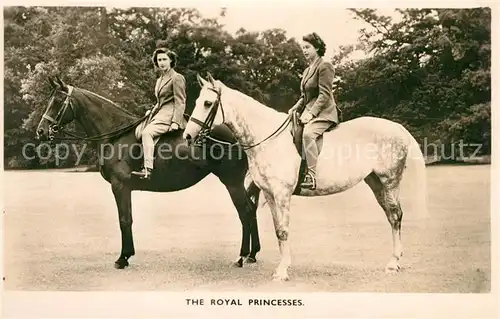 AK / Ansichtskarte Adel_England Elisabeth II. Pferde  Adel_England