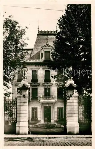 AK / Ansichtskarte Saint Genis Laval Hotel de Ville Saint Genis Laval