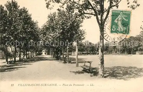 AK / Ansichtskarte Villefranche sur Saone Place du Promenoir Fontaine Villefranche sur Saone