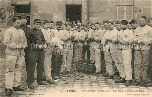 AK / Ansichtskarte Le_Mans_Sarthe 31e Regiment dArtillerie Corvee de pommes de terre Le_Mans_Sarthe