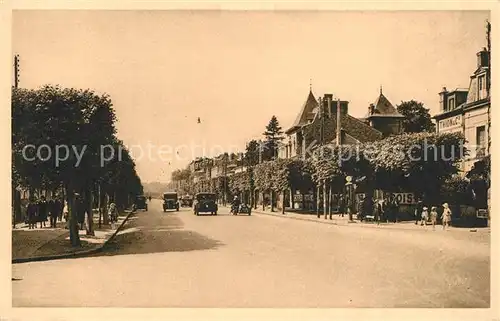 AK / Ansichtskarte Melun_Seine_et_Marne Avenue Thiers Melun_Seine_et_Marne