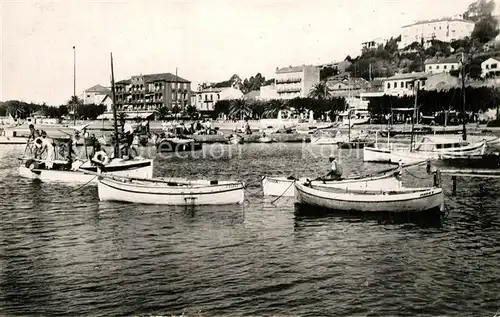 AK / Ansichtskarte Le_Lavandou Quai des pecheurs des bateaux Cote d Azur Le_Lavandou