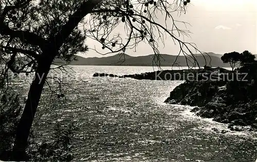 AK / Ansichtskarte Boulouris Coucher de soleil sur la baie de Santa Lucia Cote d Azur Boulouris