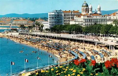 AK / Ansichtskarte Saint Raphael_Var La plage Cote d Azur Saint Raphael Var