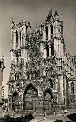AK / Ansichtskarte Amiens Cathedrale Amiens